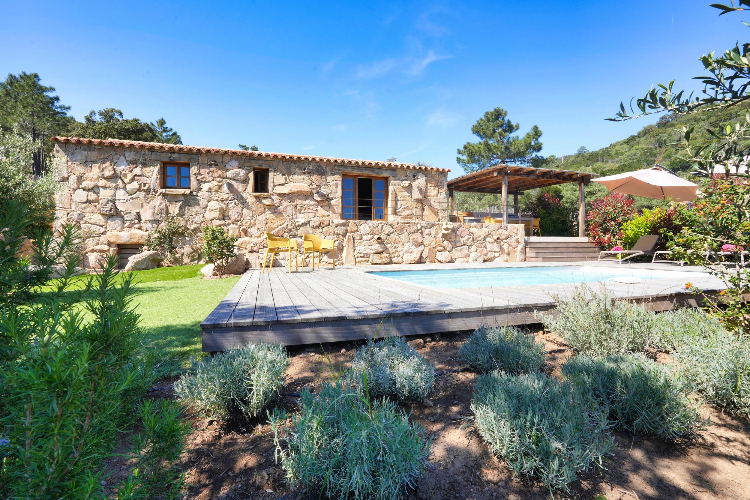 Maison avec piscine à la résidence Vista Blu