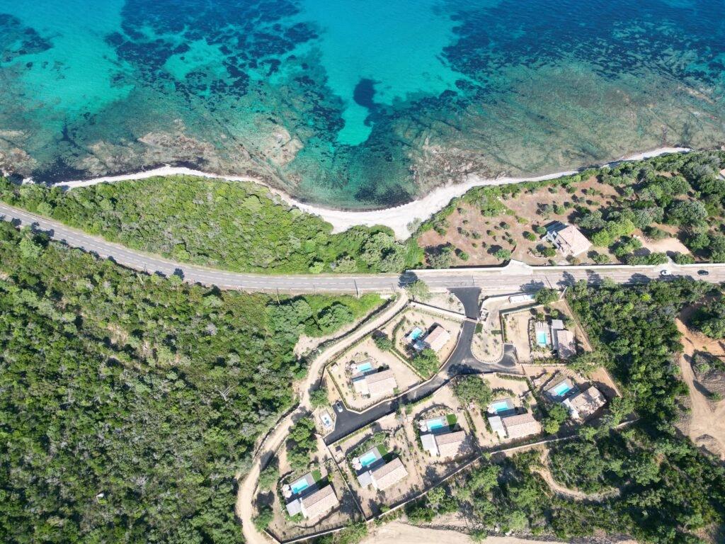 Vue aérienne de la Résidence Vista Blu près de Fautea